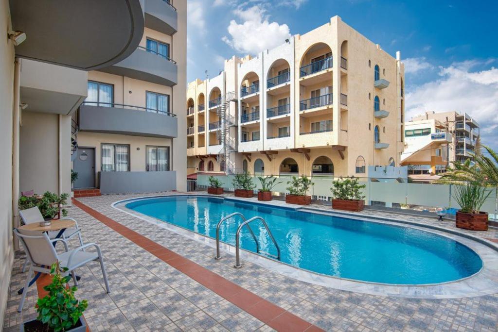 Lefkoniko Beach & Icarus Suite Apts Rethimno Eksteriør billede