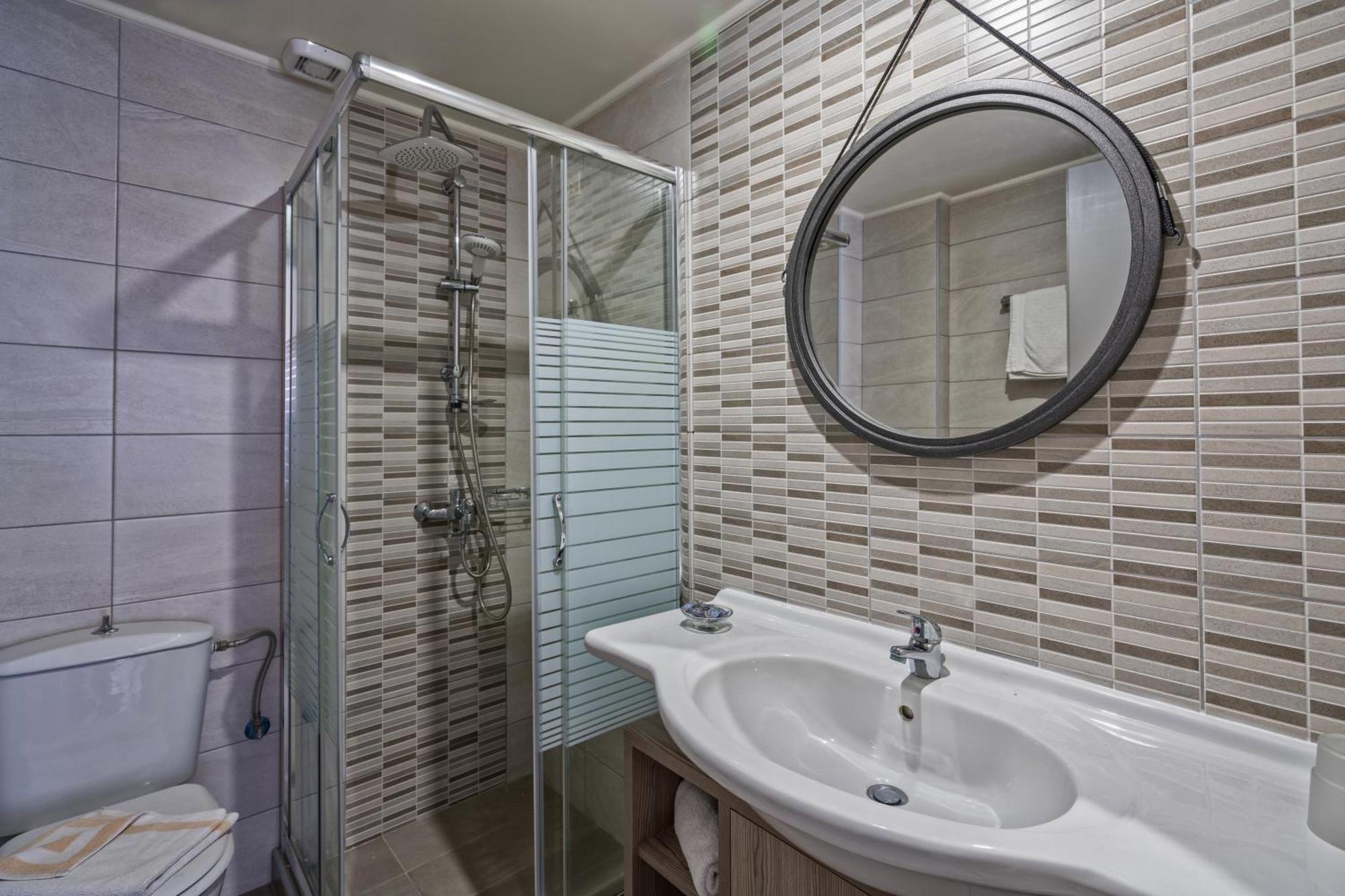Lefkoniko Beach & Icarus Suite Apts Rethimno Eksteriør billede