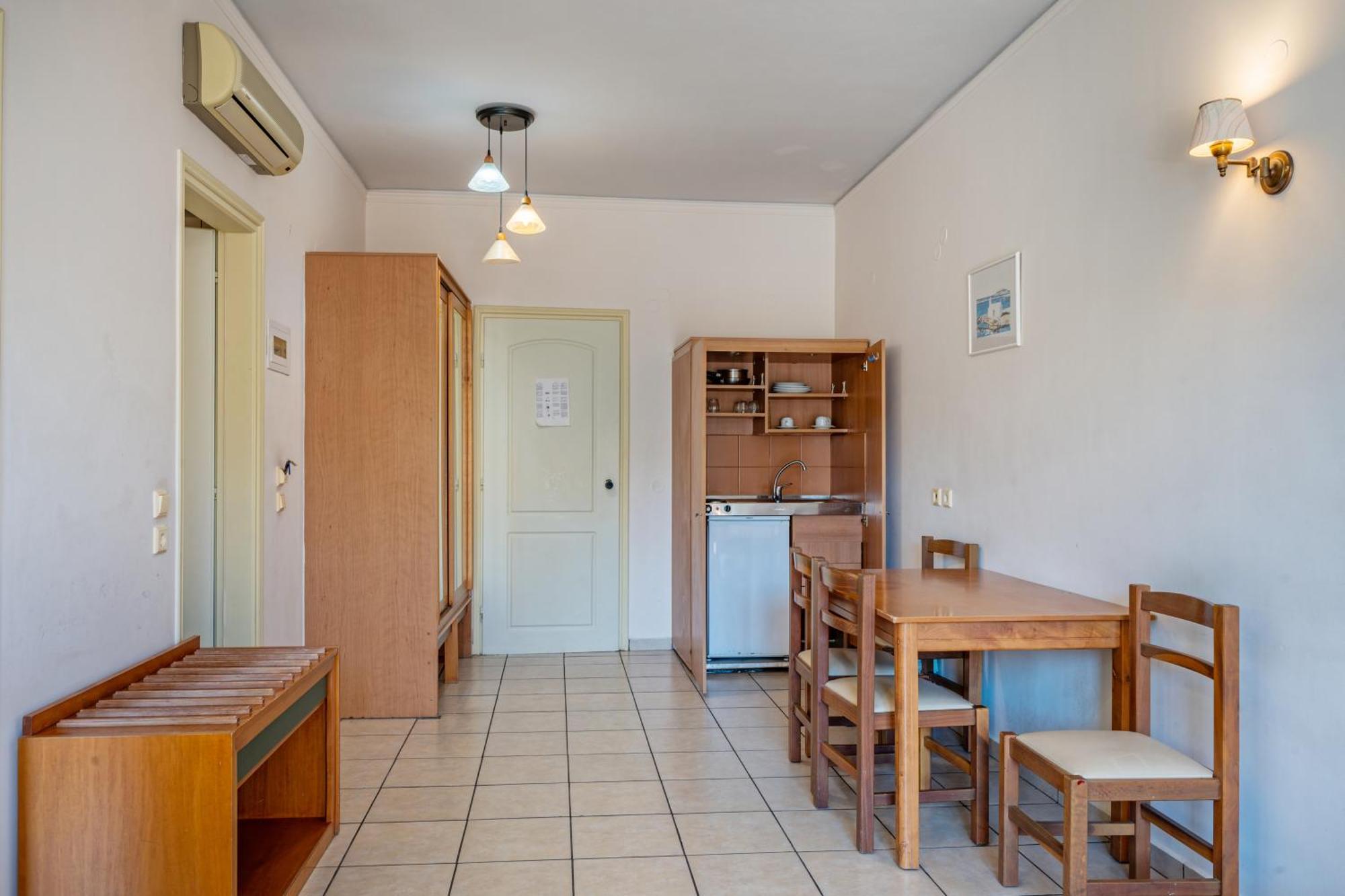 Lefkoniko Beach & Icarus Suite Apts Rethimno Eksteriør billede